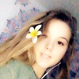 Meet your Posher, Jenna